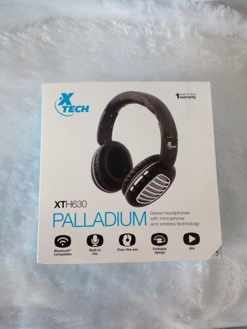 XTech Palladium Bluetooth Headphones