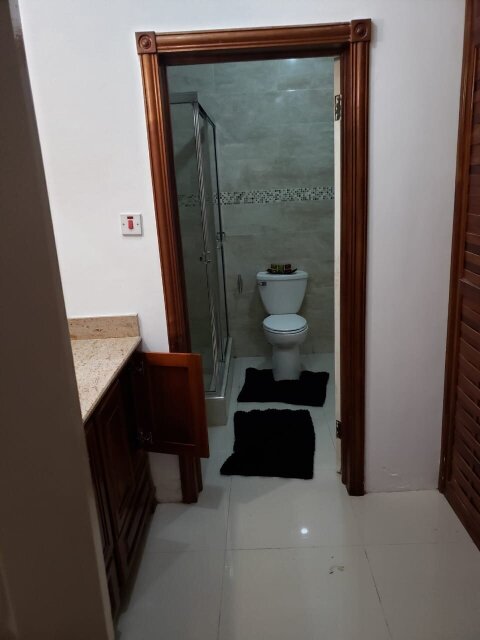 2 Bedrooms 2.5 Bathrooms Fully Furnished Airbnb