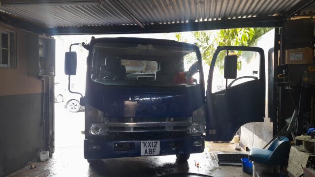 JUST IMPORTED 7.5TON ISUZU TIPPER TRUCK 4MIL.