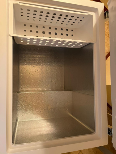 Deep Freezer With Safety Lock And Wheels, 9 Cubits