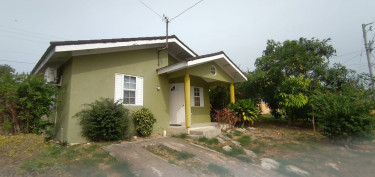 2 Bedroom 2 Bathroom House For Rent