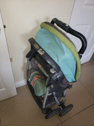 Graci Baby Stroller And Carrier 