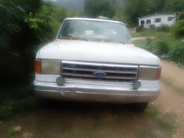 1989 Ford F150 Custom 