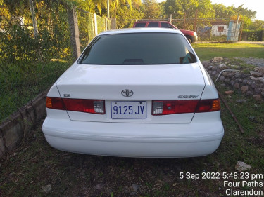 2000 Toyota Camry 