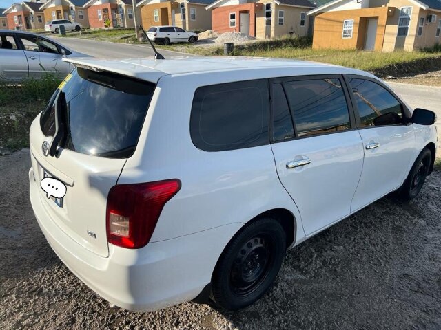 Toyota Corolla (negotiable)