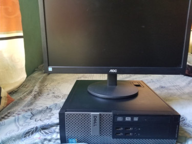 Desktop Computer For Sale Fairly New