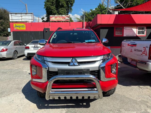 2021 Mitsubishi L200