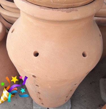 BEAUTIFUL LARGE CLAY POTS FOR SALE 