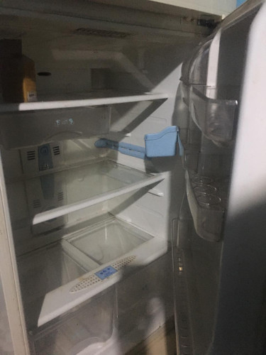 Used Refrigerator Good Condition Needs Gas