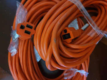 Brand New Extension Cord 100+50 Ft In Half Price