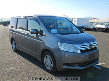 Honda Stepwagon 2012