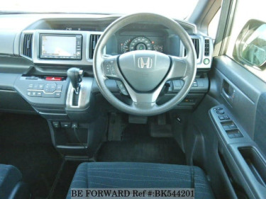 Honda Stepwagon 2012