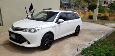 2016 Toyota Fielder Hybrid 