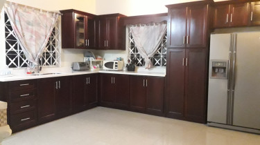 Fully Furnished 3 Bedroom 2.5 Bathroom House 