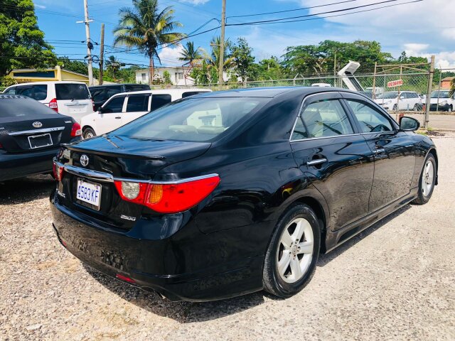 2010 TOYOTA MARK X