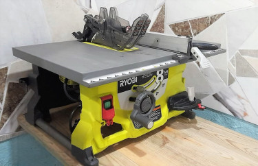 Ryobi Bench-top Table Saw