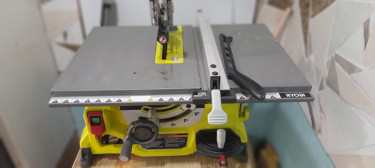 Ryobi Bench-top Table Saw