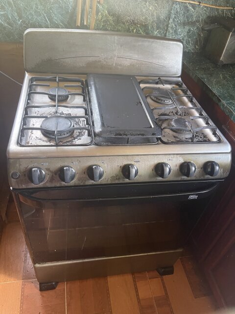 6 Burner Gas Stove