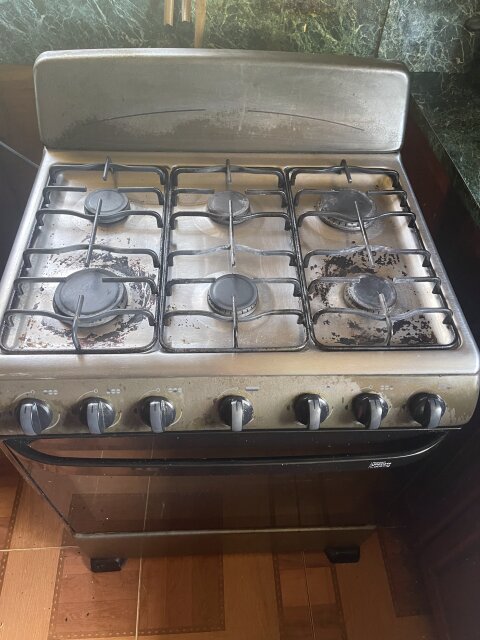 6 Burner Gas Stove