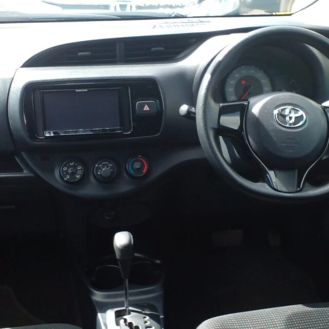 2017 Toyota Vitz