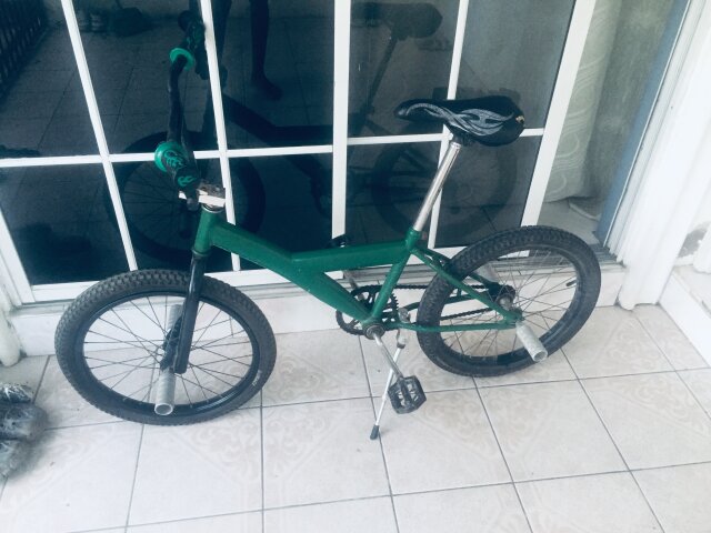 20 Inch Bicycle W Spare Parts