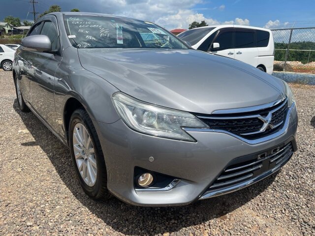 2013 TOYOTA MARK X PREMIUM