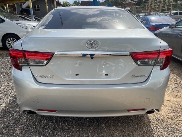 2014 TOYOTA MARK X PREMIUM