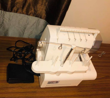 Overlock Sewing Machine (Serger)