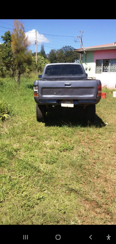 1990 Toyota Pickup Van