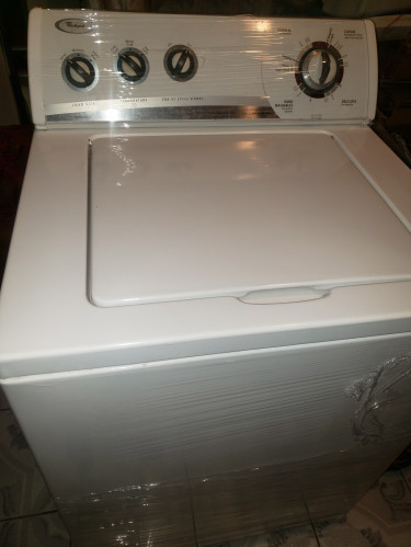 DEAL!!! Old School Whirlpool Washing Machine