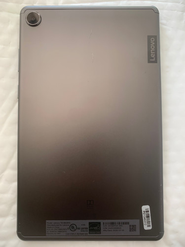 8” Lenovo Tab M8 Tablet With 32gb Storage And 3gb 