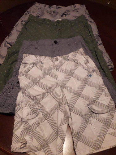 CHEAP AND NICE CHILDREN CLOTHING FOR SALE 