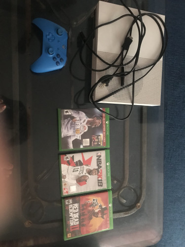 Xbox One S With Games Good Condition 