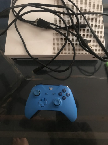 Xbox One S With Games Good Condition 