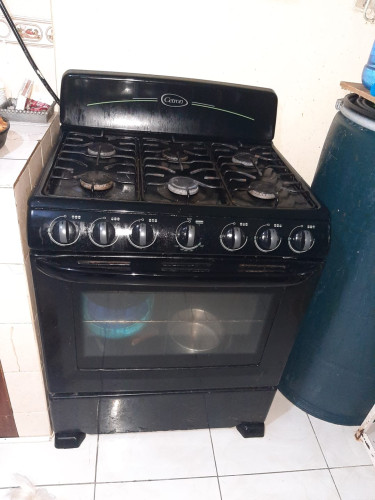 Slightly USED STOVE FOR SALE 