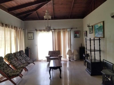 3 Bedroom House For Sale - Linstead