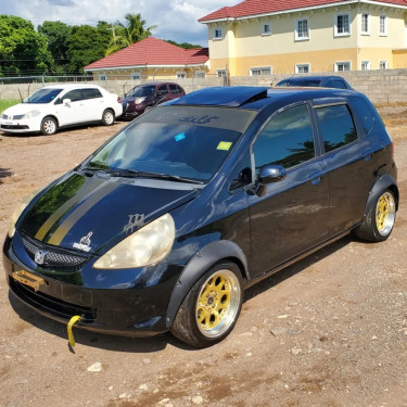 2005 Honda Fit 