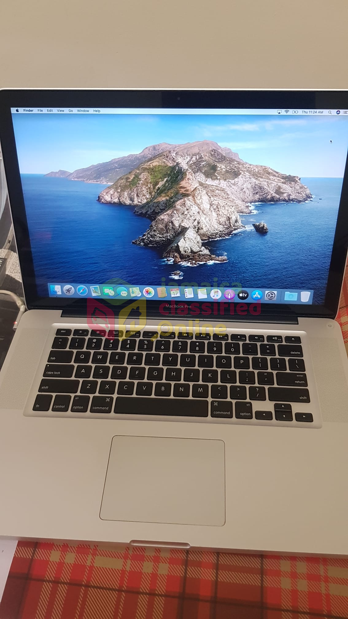 15-inch-macbook-pro-2012-for-sale-in-constant-spring-police-station