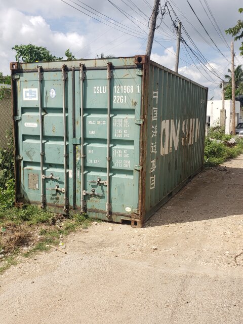 20 Ft Shipping / Storage Container