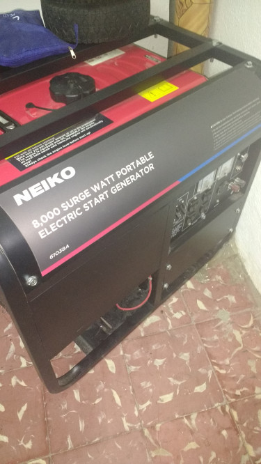  Brand New 8,000 Watt Generator For Sale 