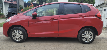 2016 Red Honda Fit