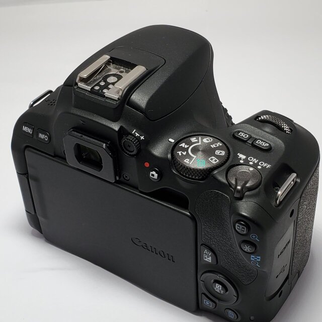 Canon Sl2