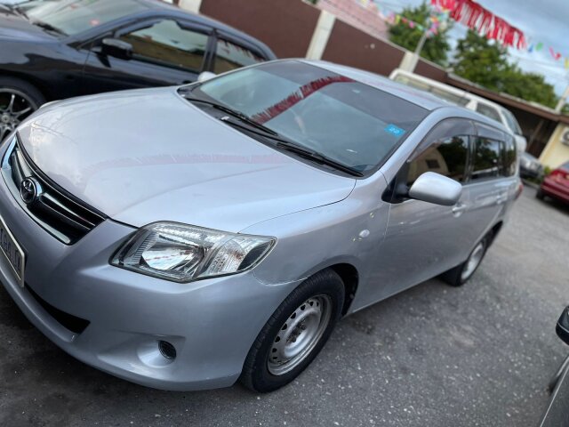 2012 TOYOTA FIELDER