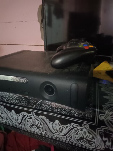 For Sale: Xbox 360 - Sandy Bay