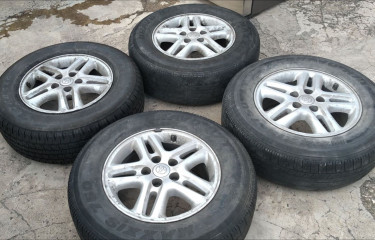 Original RAV4 Rims & Tires