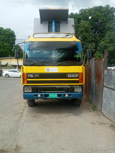 2001 Leyland DAF Truck