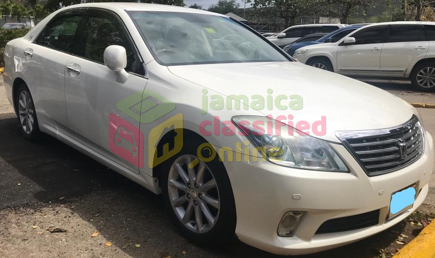 For Sale: 2012 TOYOTA CROWN ROYAL SALOON - LIGUANEA