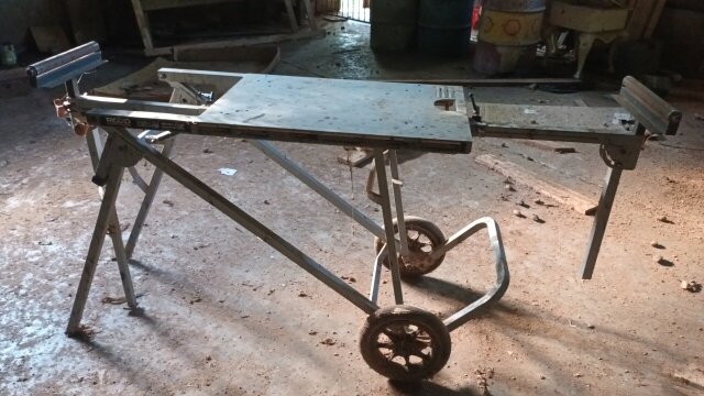 Rigid Chop Saw With Own Table