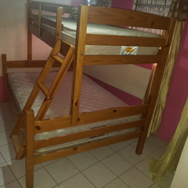 Solid Wood Bunk Bed Base And Mattresses