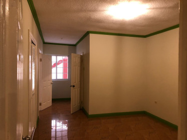 1 Bedroom Apartment In Gated Community